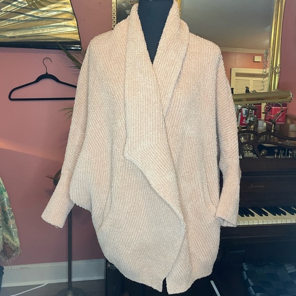 Barefoot Dreams Cozychic Chevron Ribbed Cardigan in Misty Rose size XXS/XS - Picture 9 of 11